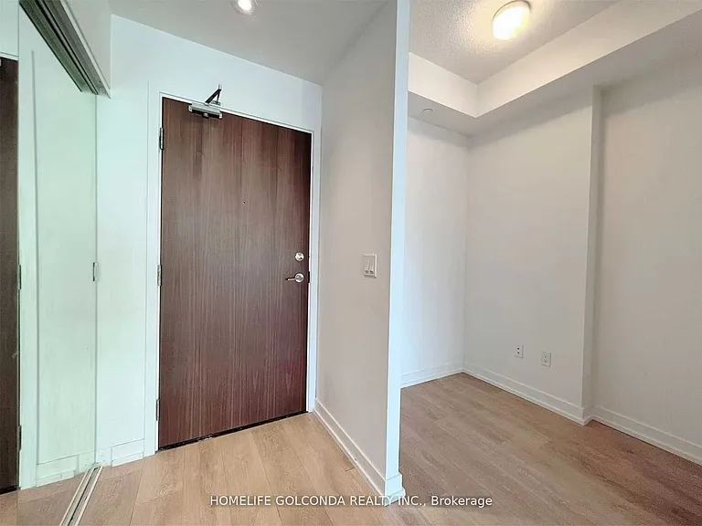 115 McMahon Dr #3909 — Photo 2