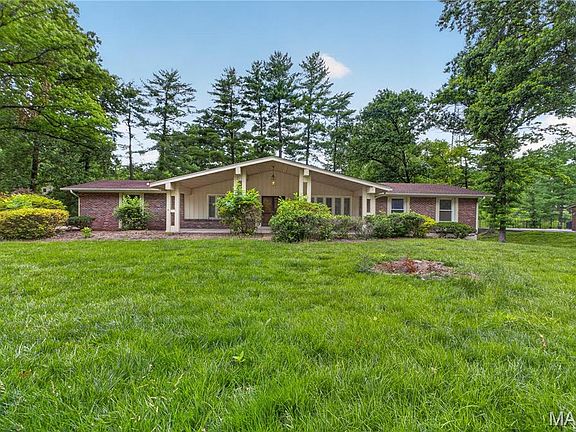 3rd image of 12470 Villa Hill Ln