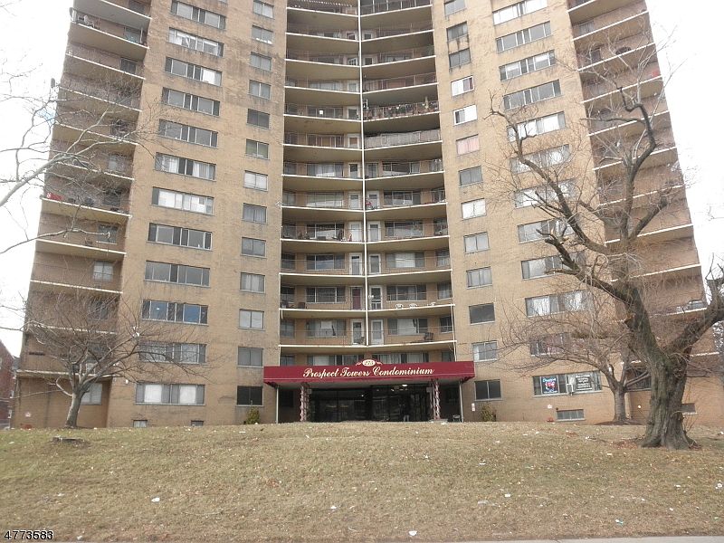 1st image of 275 Prospect St APT 10F