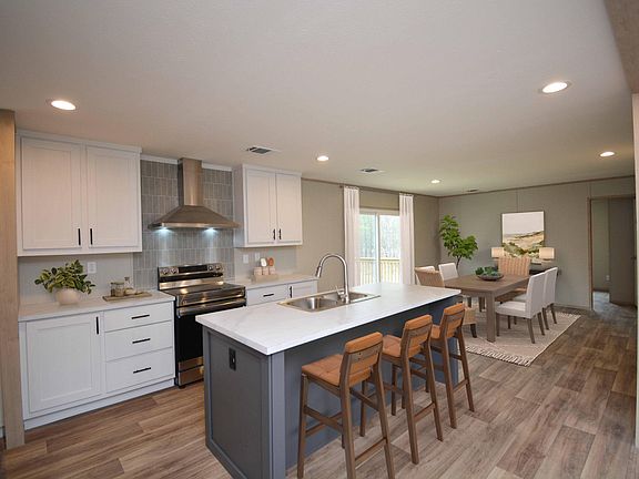 2nd image of 1069 Wild Rose Ct