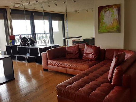 5th image of 400 Island Way APT 1510