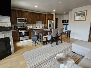 1060 Blue River Pkwy UNIT 303, Silverthorne, CO 80498