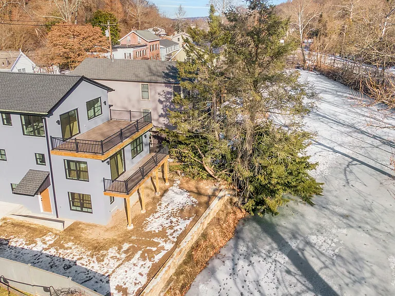229 Piermont Ave — Photo 30