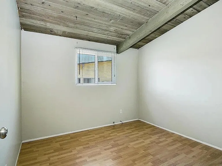 5442 Baja Dr — Photo 9