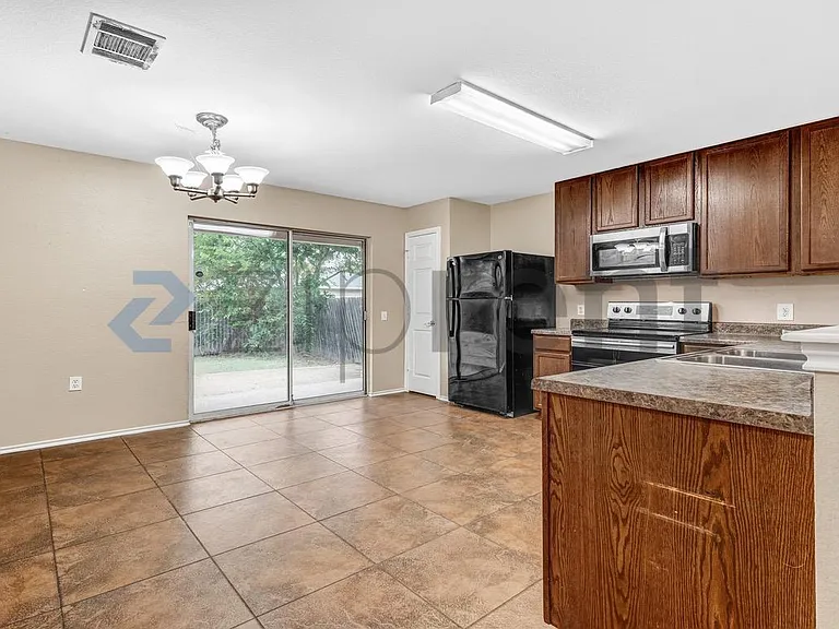 1412 Poppy Seed Ln — Photo 9