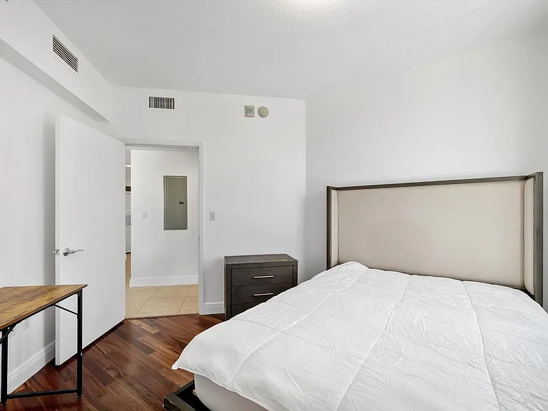 7270 SW 88th St #B203 — Photo 16