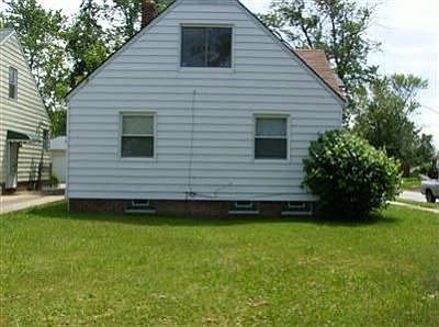 3rd image of 18206 Garden Blvd