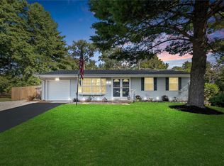 812 Bordeaux Ct, Ballwin, MO