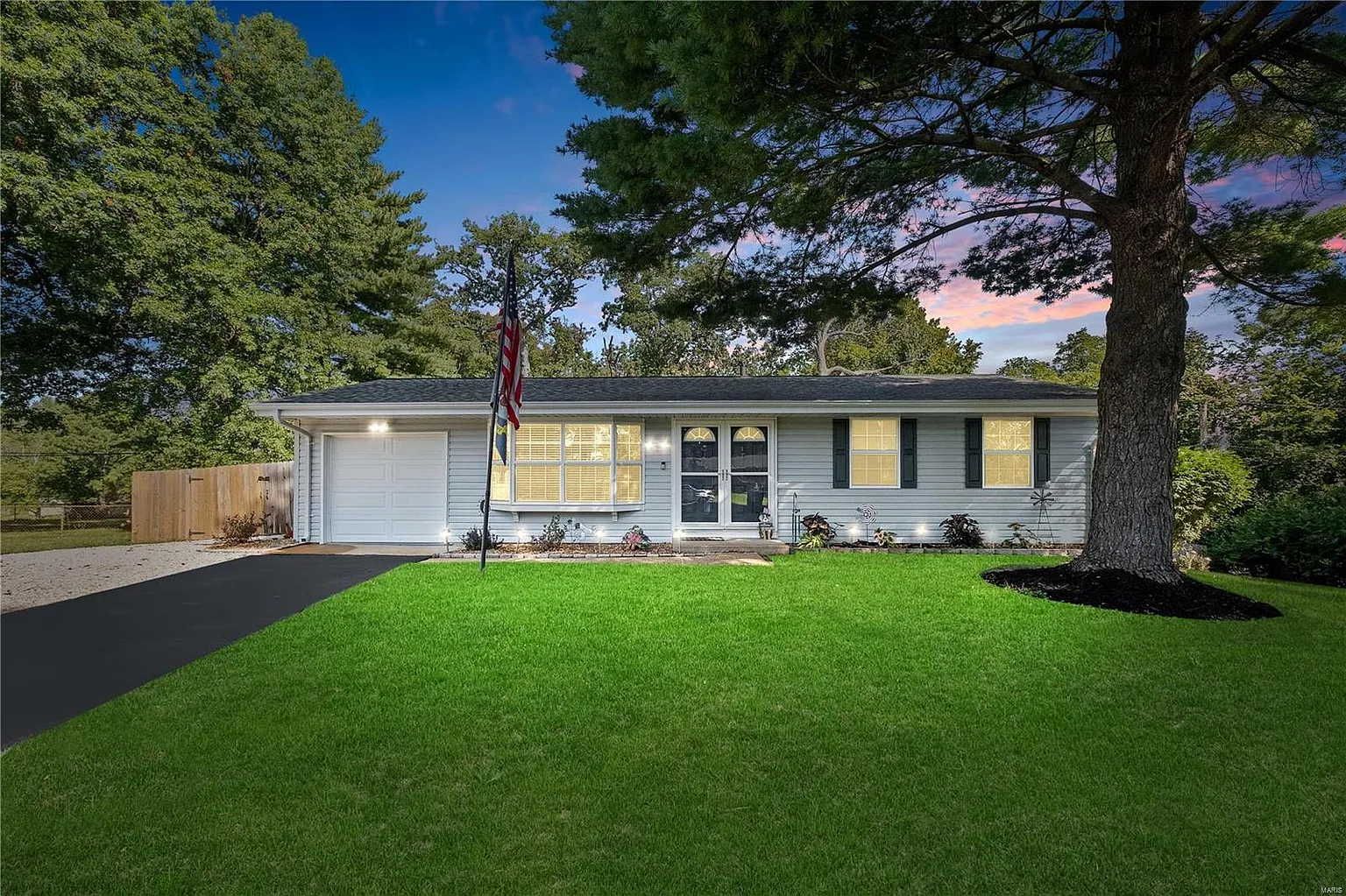 812 Bordeaux Ct photo 1