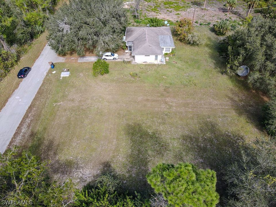 2nd image of 2002 Louis Ave