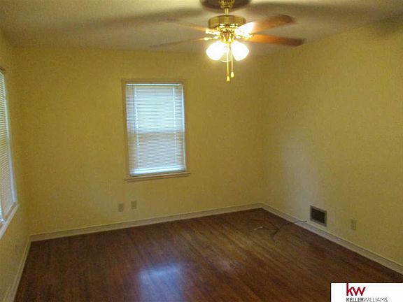 2nd image of 5905 N 35th St