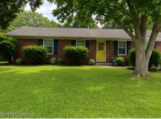 717 Carter Dr, Gulfport, MS 39507