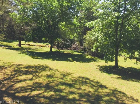7911 & 7921 Walker School Rd, Alma, AR 72921