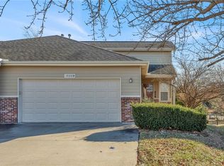 1522 Legend Trail Dr UNIT B, Lawrence, KS 66047
