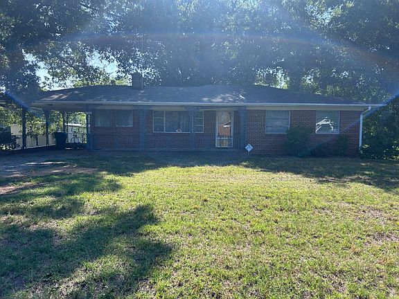 3rd image of 3316 Sandy Ridge Rd