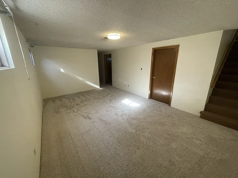 2410 Chama Ave — Photo 12