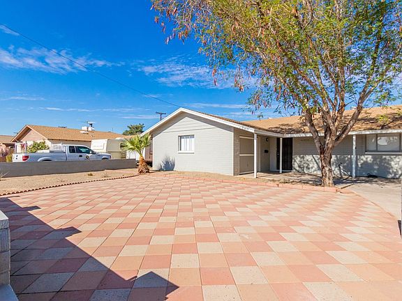 3rd image of 4908 W Catalina Dr