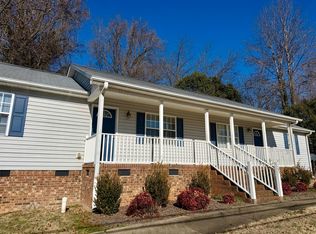 703-705 Providence Rd, Graham, NC 27253