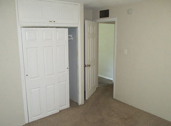 5th image of 1616 N Adams St