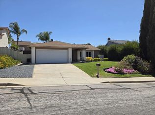 9343 Lake Hill Rd, Santee, CA 92071