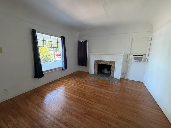 3400 Greensward Rd #3400, Los Angeles, CA 90039