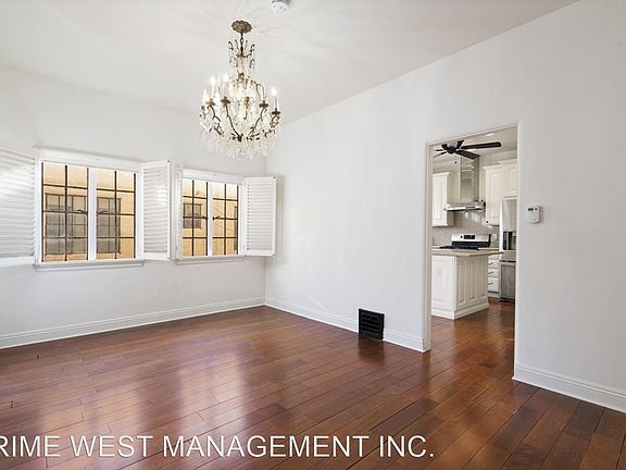 3rd image of 845 S Mansfield Ave #9708685