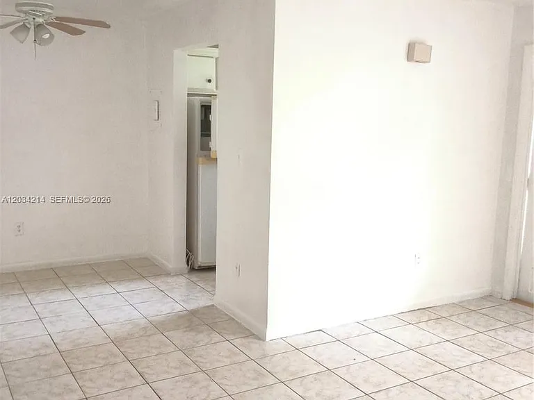 1826 Cleveland St #2 — Photo 6