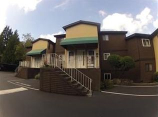 13293 15th Ave NE, Seattle, WA 98125