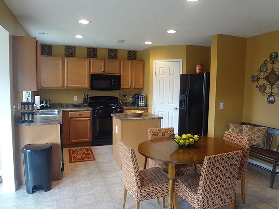 5th image of 32113 Cottonwood Crst