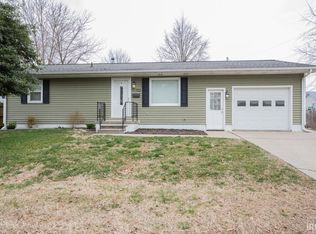 102 W Mulberry St, Fort Branch, IN 47648