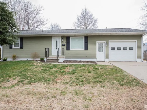 102 W Mulberry St, Fort Branch, IN 47648