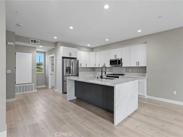 341 S Cypress St, La Habra, CA 90631