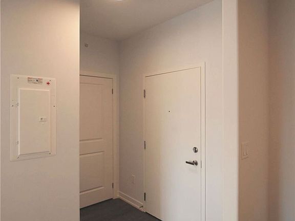 5th image of 4040 Upper Middle Rd #312