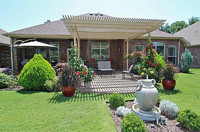 1st image of 438 Long Cove Dr