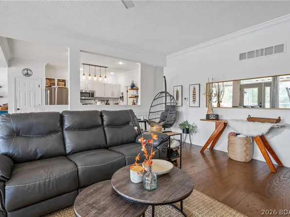 1545 Buckingham Dr Unit 4, Camdenton, MO 65020