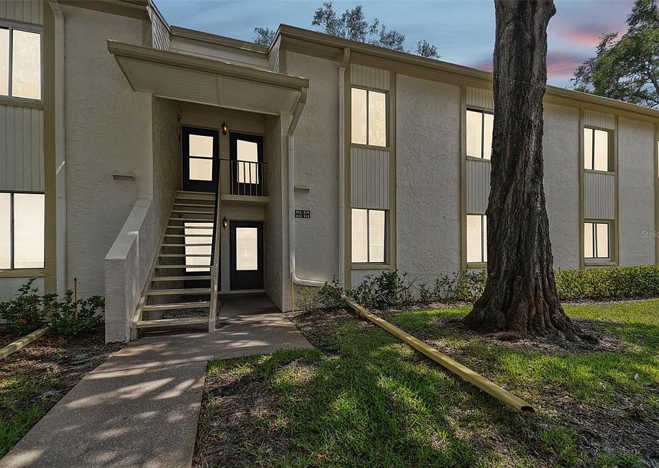 1st image of 215 PALMETTO COURT #215