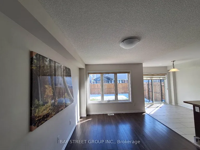 8088 Blue Ash Ln — Photo 5