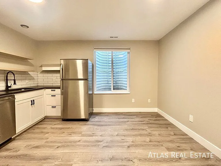 4711 Columbine St #B — Photo 4