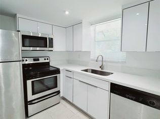 9375 Fontainebleau Blvd APT L107, Miami, FL 33172