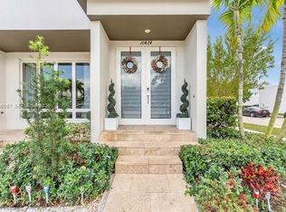 10424 NW 66th St, Doral, FL 33178