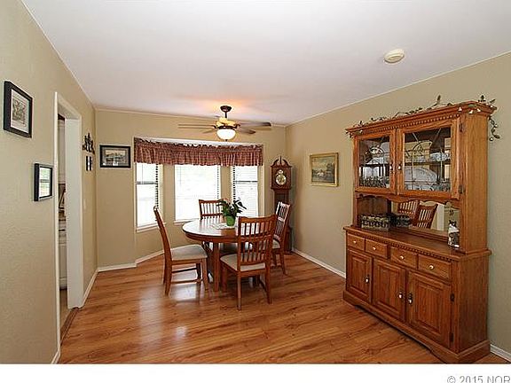 5th image of 213 Sherlyn Ln
