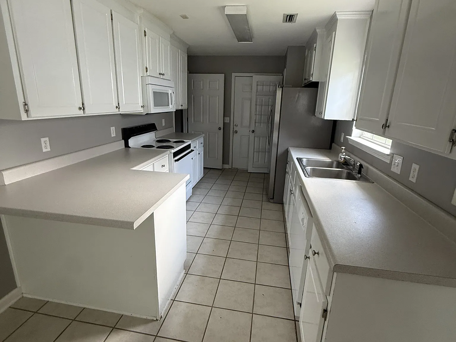 200 Melrose - 200 Melrose Dothan, AL 36303 - Unit 1 — Photo 2