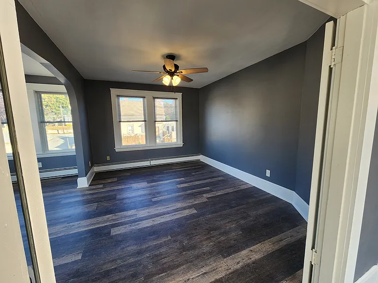 27 Rita St #2 — Photo 8