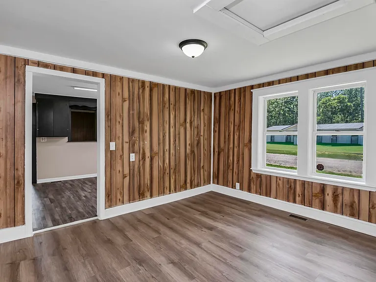 477 Bush Berry Rd — Photo 8
