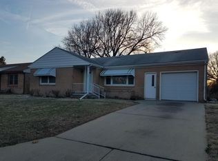1201 Allison St, Newton, KS 67114