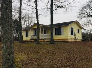 221 W Harper Rd, Portland, TN 37148