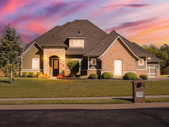 9500 Russell Dr, Yukon, OK 73099