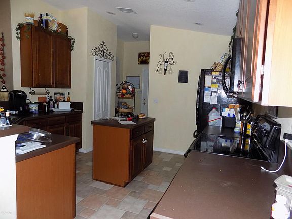 3rd image of 2693 Oak Haven Dr
