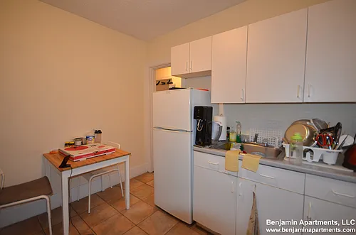 11 Barrows St #3 Photo 1