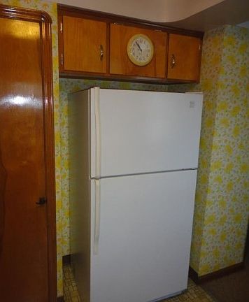 4th image of 6210 Wilber Ave